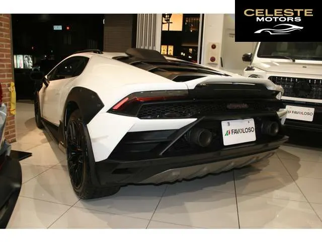 LAMBORGHINI Huracán Sterrato 2023 — photo 7 sur 8
