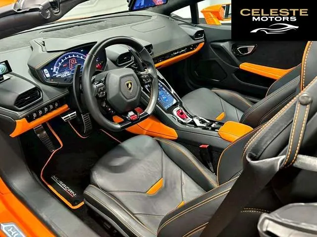 LAMBORGHINI Huracán Spider 2022 — photo 2 sur 8