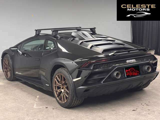 LAMBORGHINI Huracán Sterrato 2024 — photo 5 sur 8