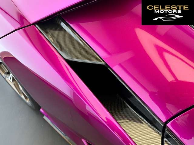 LAMBORGHINI Revuelto 2025 — photo 7 sur 8