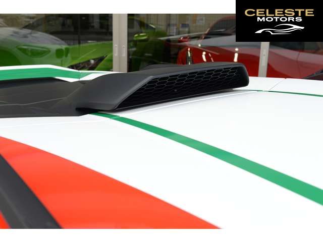 LAMBORGHINI Huracán Sterrato 2024 — photo 8 sur 8