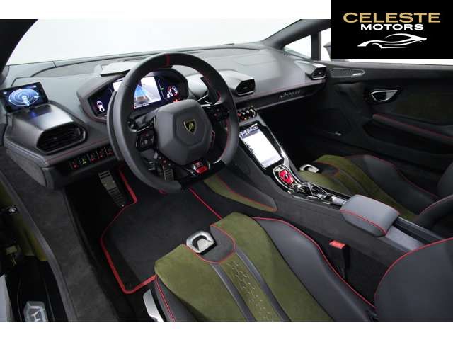 LAMBORGHINI Huracán Sterrato 2024 — photo 7 sur 8