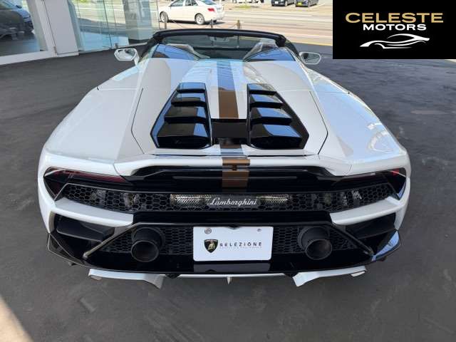 LAMBORGHINI Huracán Spider 2023 — photo 3 sur 8