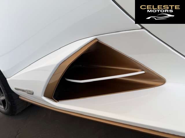 LAMBORGHINI Huracán Spider 2023 — photo 6 sur 8