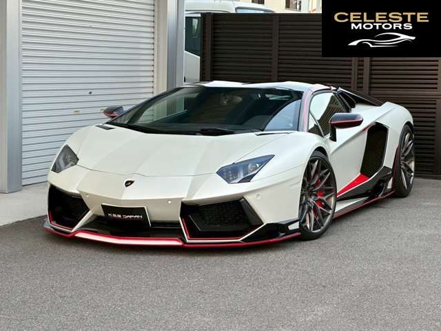 LAMBORGHINI Aventador Roadster 2015 — photo 2 sur 8