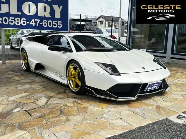 LAMBORGHINI Murciélago 2011 — photo 3 sur 8