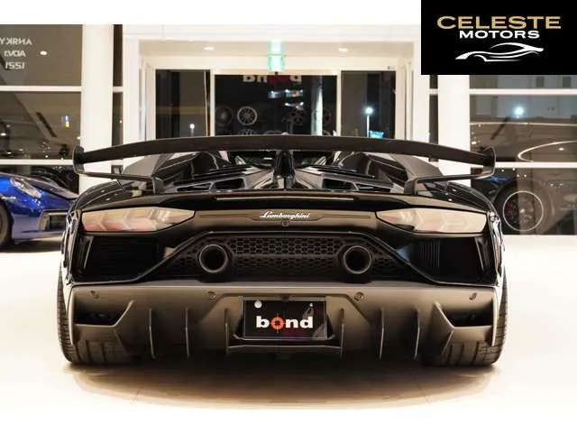LAMBORGHINI Aventador Roadster 2020 — photo 7 sur 8