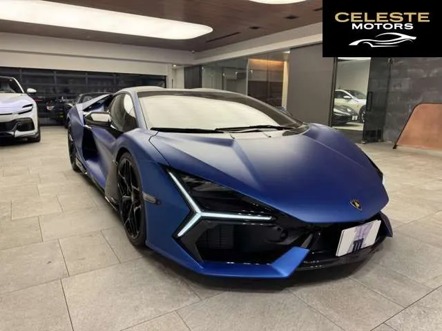 LAMBORGHINI Revuelto 2024 — photo 8 sur 8