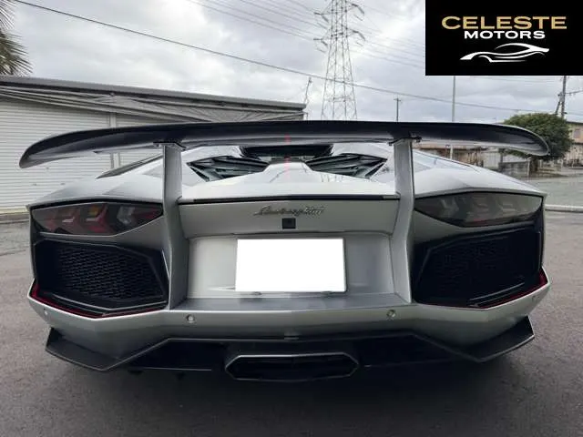 LAMBORGHINI Aventador Roadster 2017 — photo 3 sur 8