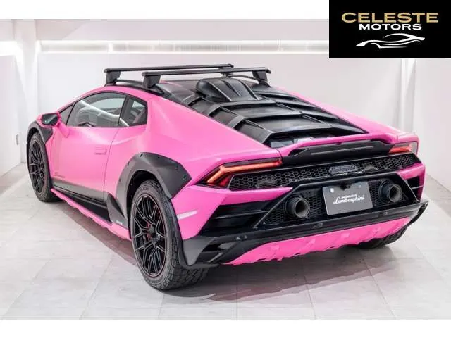 LAMBORGHINI Huracán Sterrato 2024 — photo 3 sur 8