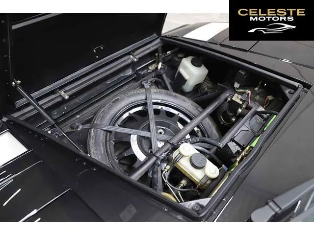LAMBORGHINI Countach 1989 — photo 8 sur 8