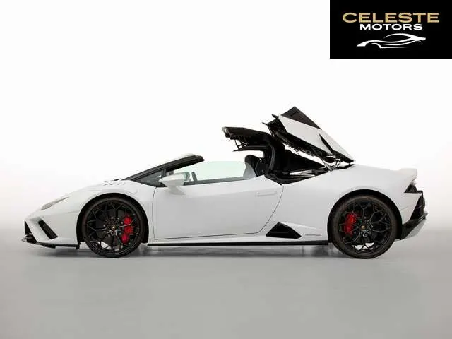 LAMBORGHINI Huracán Spider 2022 — photo 1 sur 8