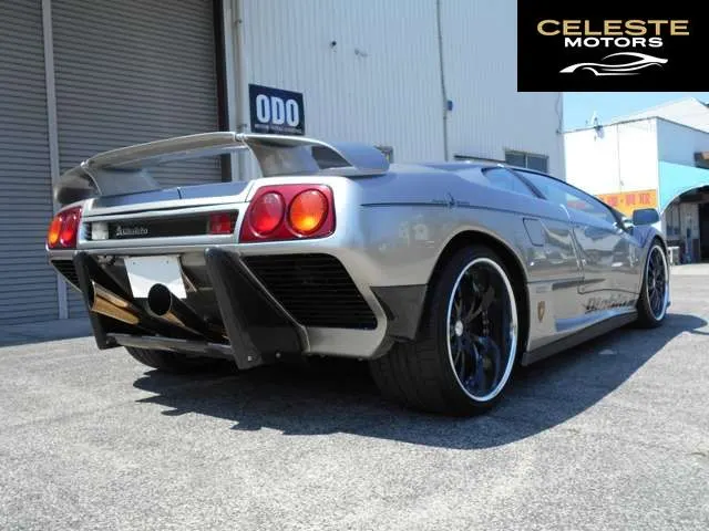 LAMBORGHINI Diablo 1995 — photo 3 sur 8