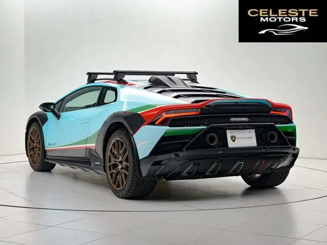 LAMBORGHINI Huracán Sterrato 2024 — photo 2 sur 8