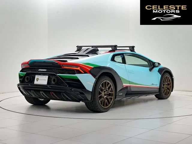 LAMBORGHINI Huracán Sterrato 2024 — photo 4 sur 8