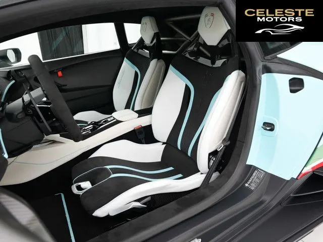 LAMBORGHINI Huracán Sterrato 2024 — photo 5 sur 8