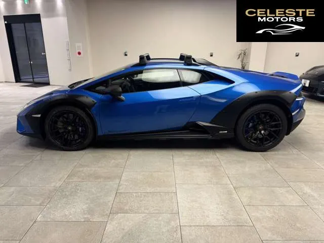 LAMBORGHINI Huracán Sterrato 2024 — photo 6 sur 8