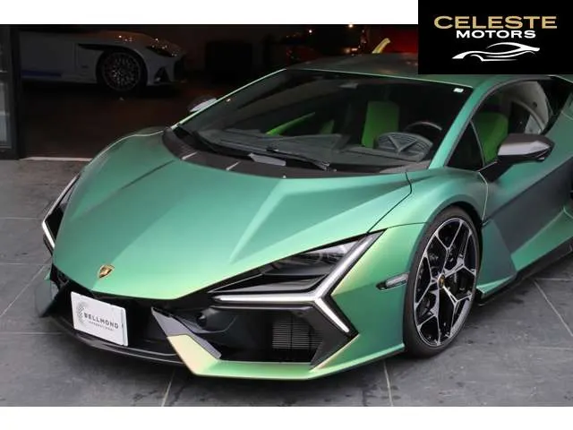 LAMBORGHINI Revuelto 2025 — photo 7 sur 8