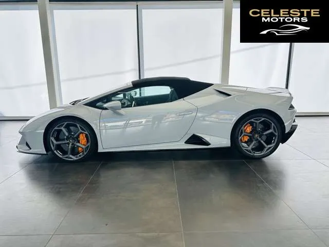 LAMBORGHINI Huracán Spider 2023 — photo 2 sur 8