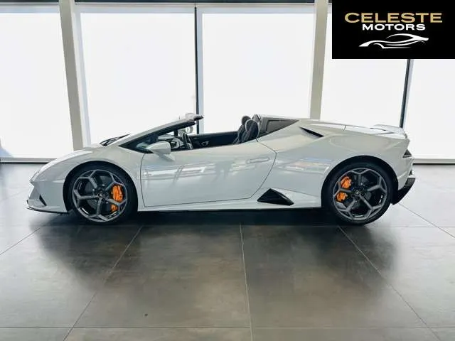 LAMBORGHINI Huracán Spider 2023 — photo 3 sur 8