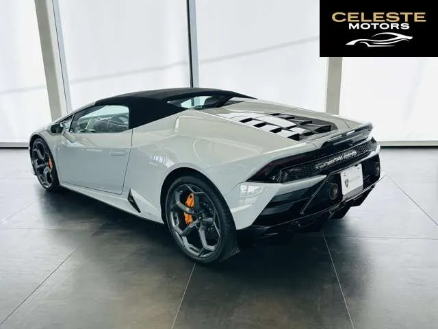 LAMBORGHINI Huracán Spider 2023 — photo 4 sur 8