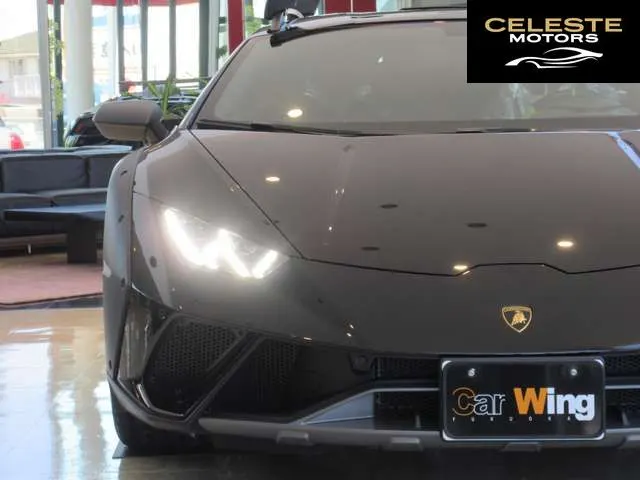 LAMBORGHINI Huracán Sterrato 2024 — photo 3 sur 8