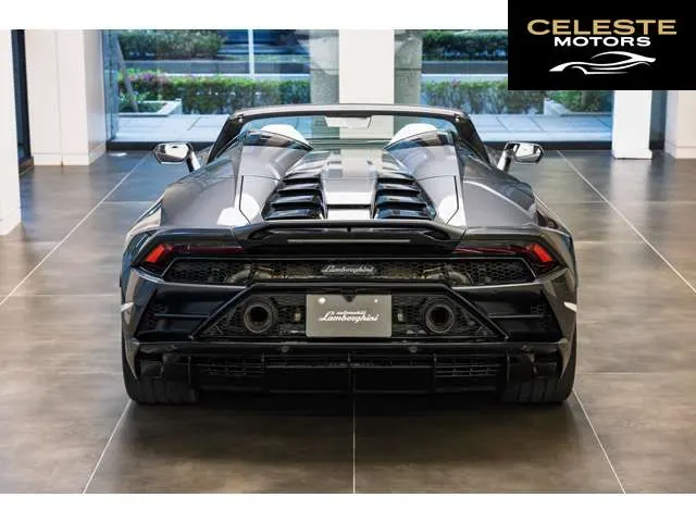 LAMBORGHINI Huracán Spider 2025 — photo 7 sur 8