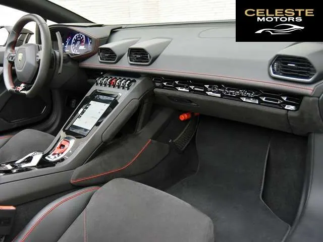 LAMBORGHINI Huracán Spider 2021 — photo 6 sur 8