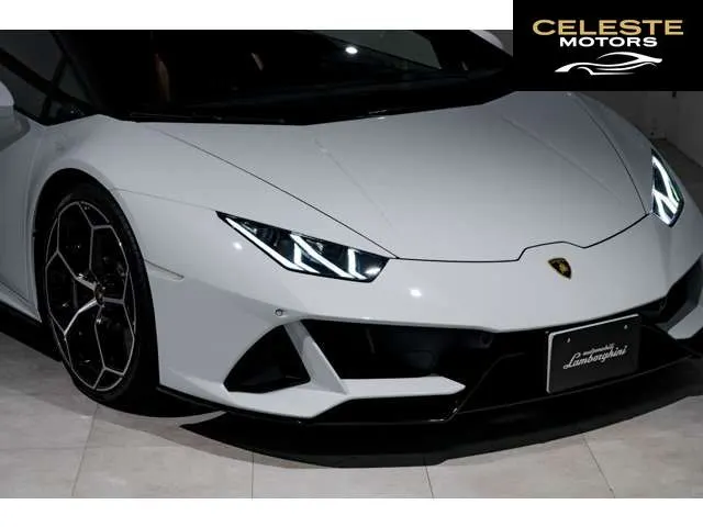 LAMBORGHINI Huracán Spider 2025 — photo 3 sur 8