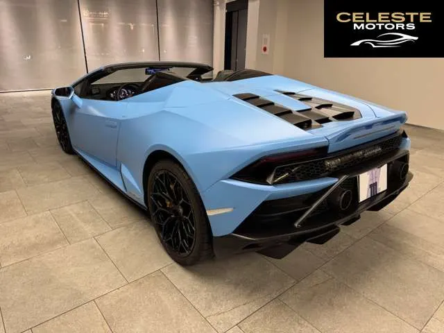 LAMBORGHINI Huracán Spider 2022 — photo 3 sur 8