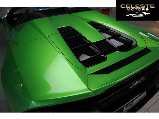 LAMBORGHINI Huracán Spider 2020 — photo 6 sur 8
