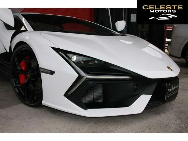 LAMBORGHINI Revuelto 2024 — photo 5 sur 8