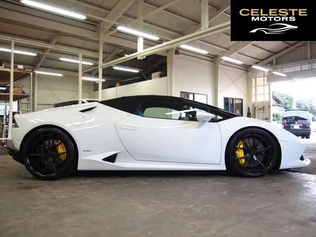 LAMBORGHINI Huracán Spider 2016 — photo 7 sur 8