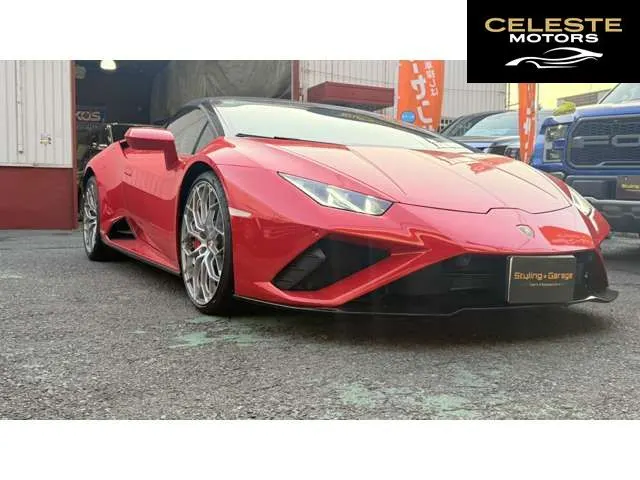 LAMBORGHINI Huracán Spider 2023 — photo 1 sur 8