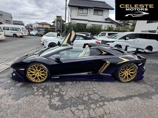 LAMBORGHINI Aventador Roadster 2014 — photo 3 sur 8
