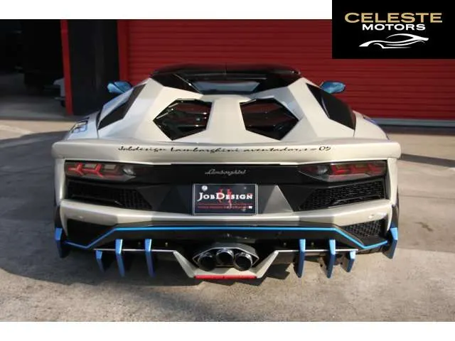 LAMBORGHINI Aventador Roadster 2020 — photo 6 sur 8