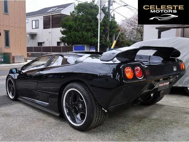 LAMBORGHINI Diablo 1991 — photo 2 sur 8