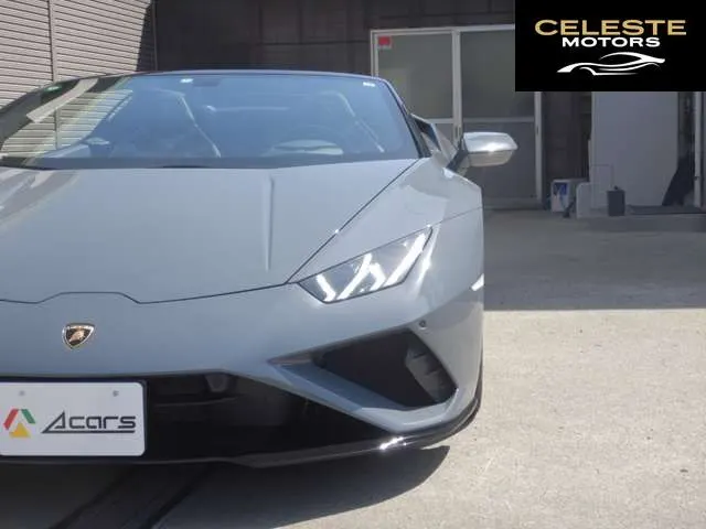 LAMBORGHINI Huracán Spider 2021 — photo 2 sur 8