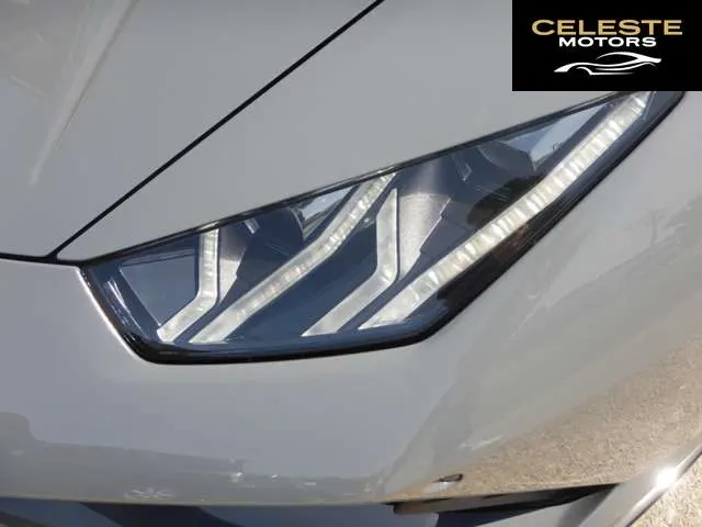 LAMBORGHINI Huracán Spider 2021 — photo 6 sur 8