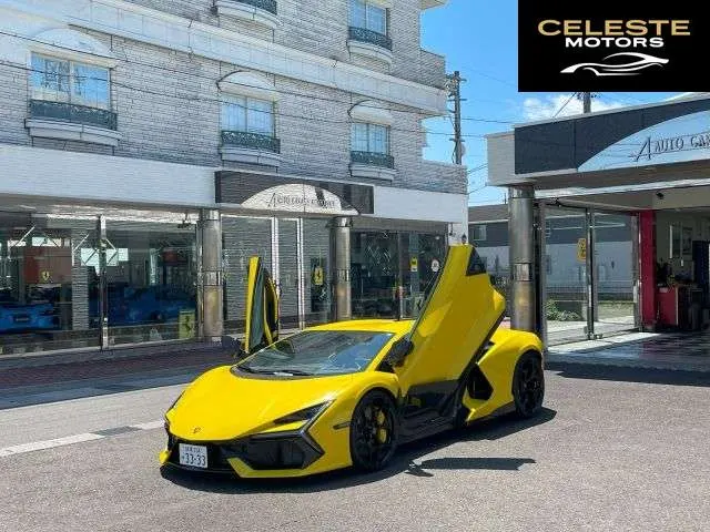 LAMBORGHINI Revuelto 2025 — photo 4 sur 8