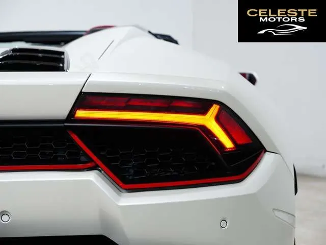 LAMBORGHINI Huracán Spider 2018 — photo 6 sur 8