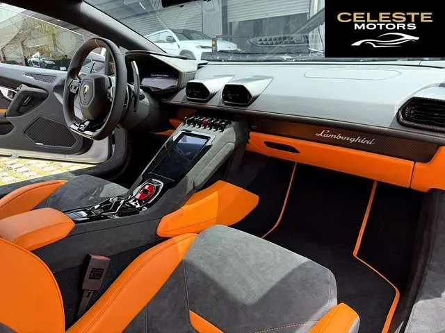 LAMBORGHINI Huracán Sterrato 2024 — photo 3 sur 8