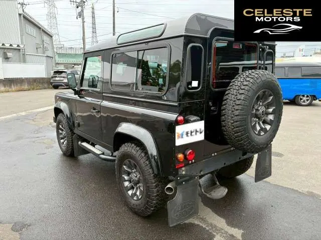 LAND ROVER Defender 2014 — photo 3 sur 8