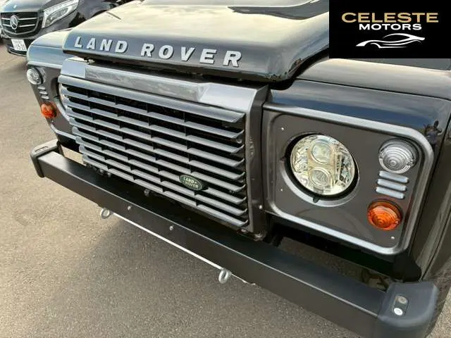 LAND ROVER Defender 2014 — photo 8 sur 8