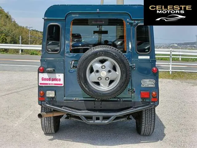 LAND ROVER Defender 1998 — photo 6 sur 8