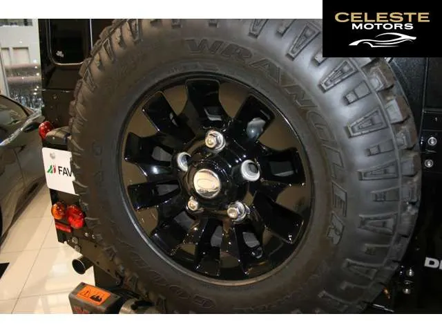LAND ROVER Defender 2014 — photo 6 sur 8
