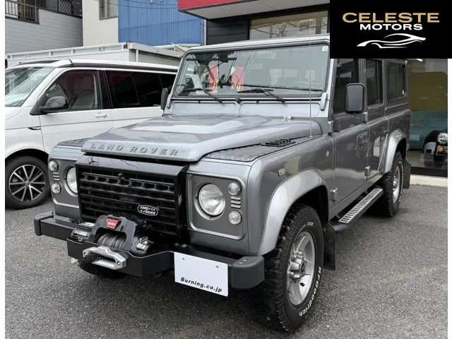LAND ROVER Defender 2012 — photo 2 sur 8