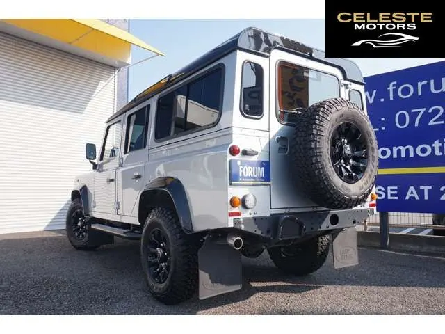 LAND ROVER Defender 2015 — photo 5 sur 8