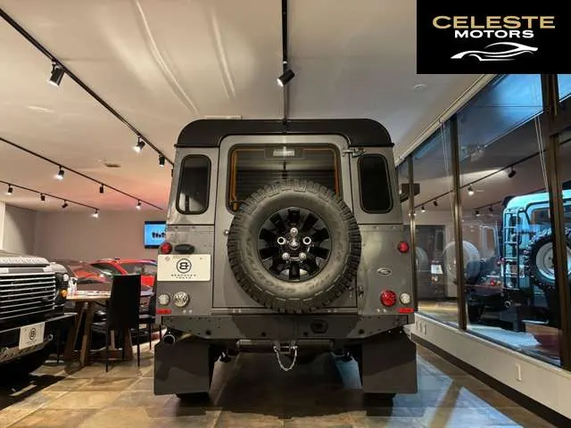 LAND ROVER Defender 2016 — photo 5 sur 8