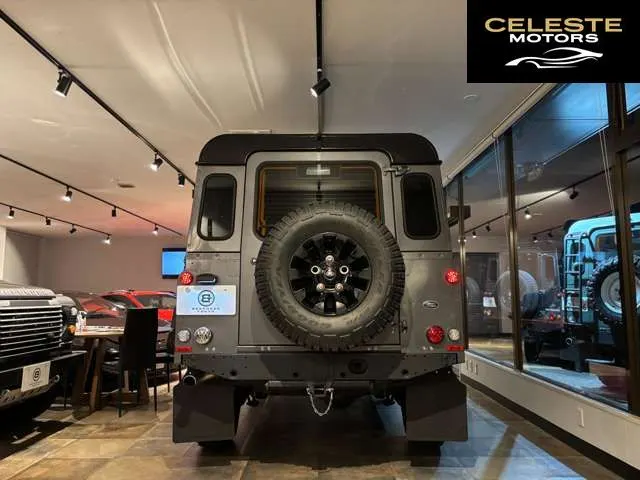 LAND ROVER Defender 2016 — photo 6 sur 8